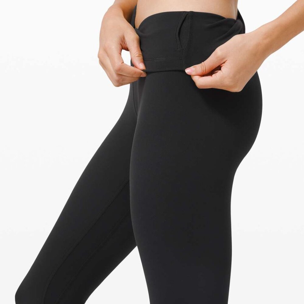 Lululemon Align High Rise Leggings 28" Size 6 - LIKE NEW - Picture 2 of 7